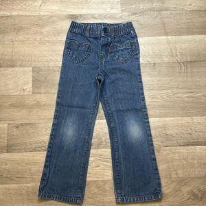 Girls Jeans. Carter’s size 5. Elastic waist. Front heart pockets. Super soft.​
